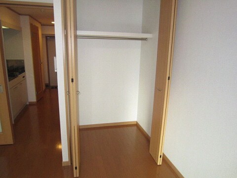 物件内観写真11　(収納)