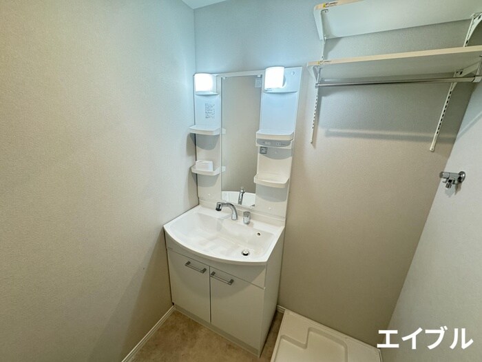 物件内観写真8　(洗面)