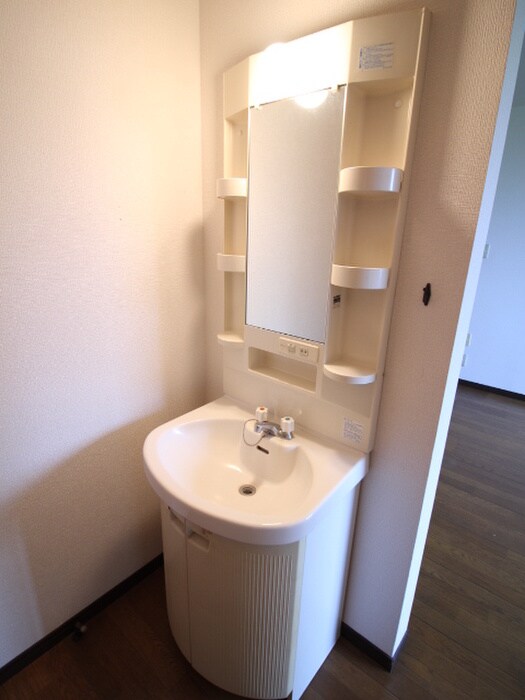 物件内観写真9　(洗面)