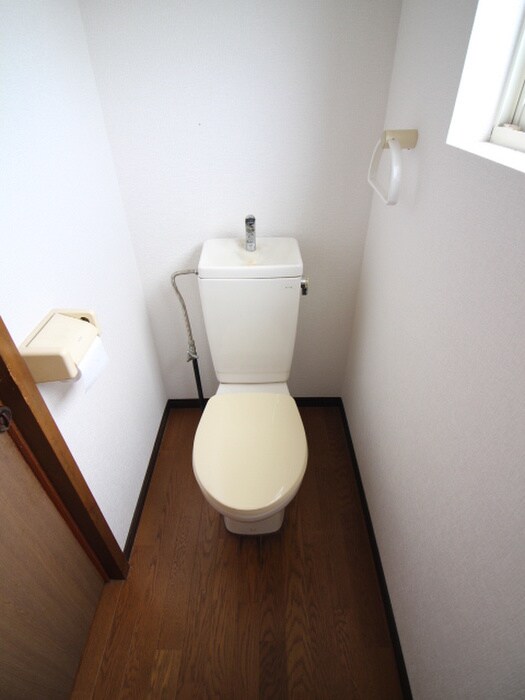 物件内観写真11　(トイレ)