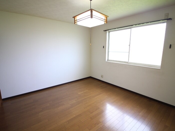 物件内観写真16　(居室)