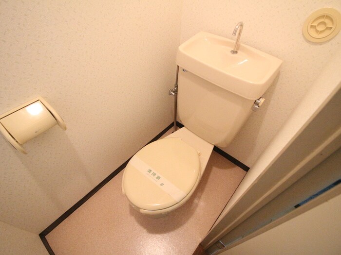 物件内観写真13　(トイレ)