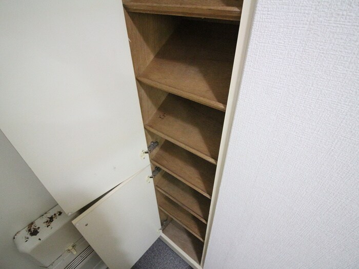 物件内観写真17　(靴箱)