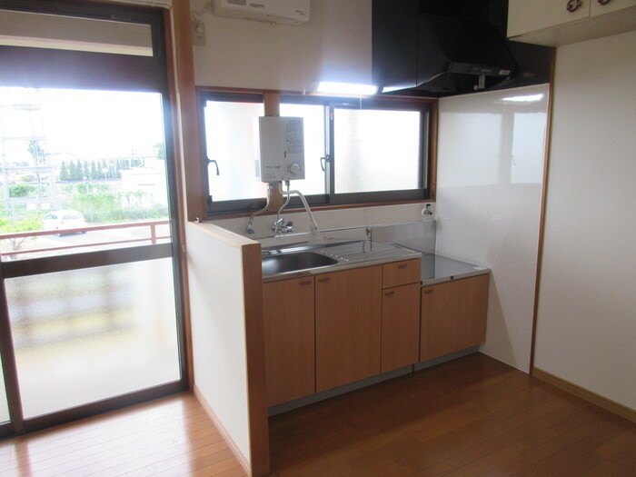 物件内観写真5　(キッチン)