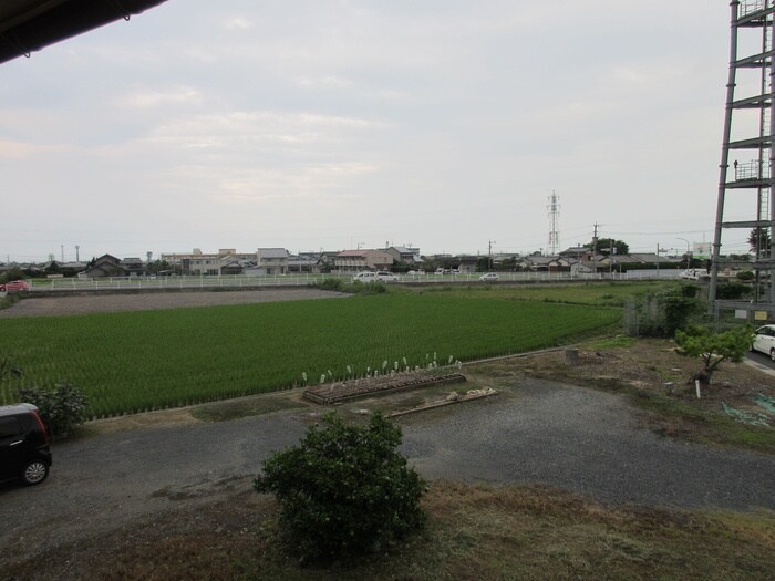 物件内観写真19　(室内からの展望)