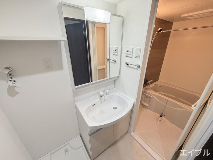 物件内観写真12　(洗面)