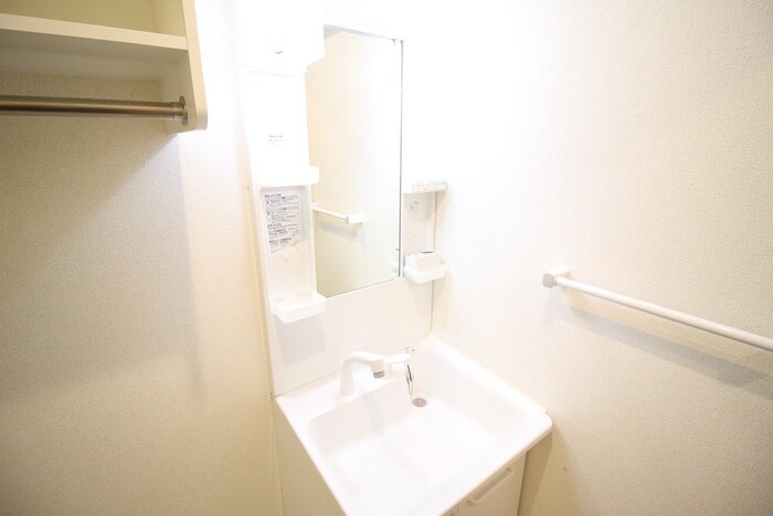 物件内観写真13　(洗面)