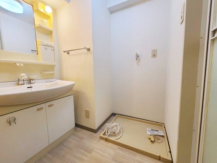 物件内観写真9　(洗面)