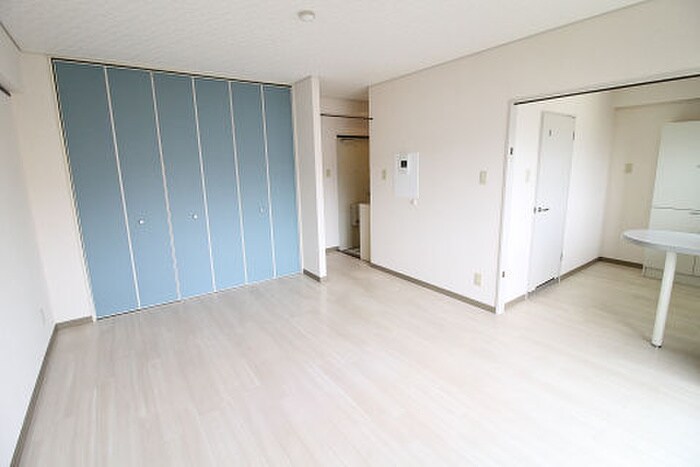 物件内観写真6　(居室)