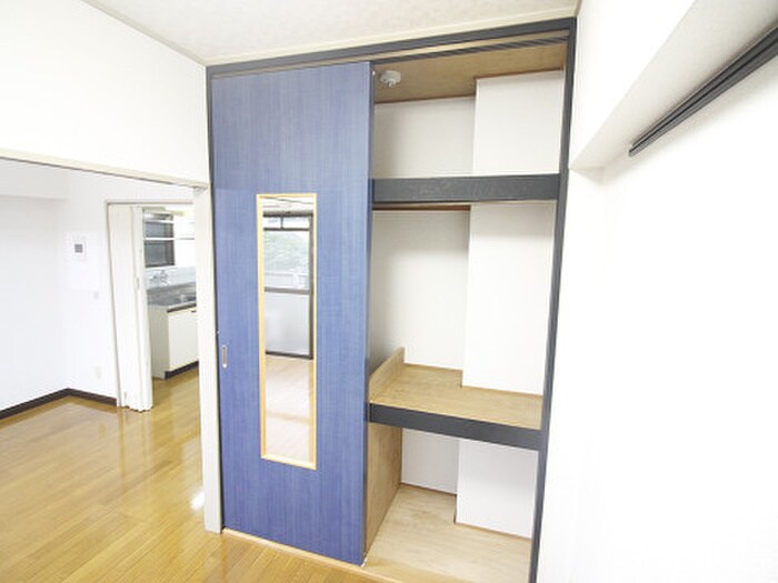 物件内観写真10　(収納)