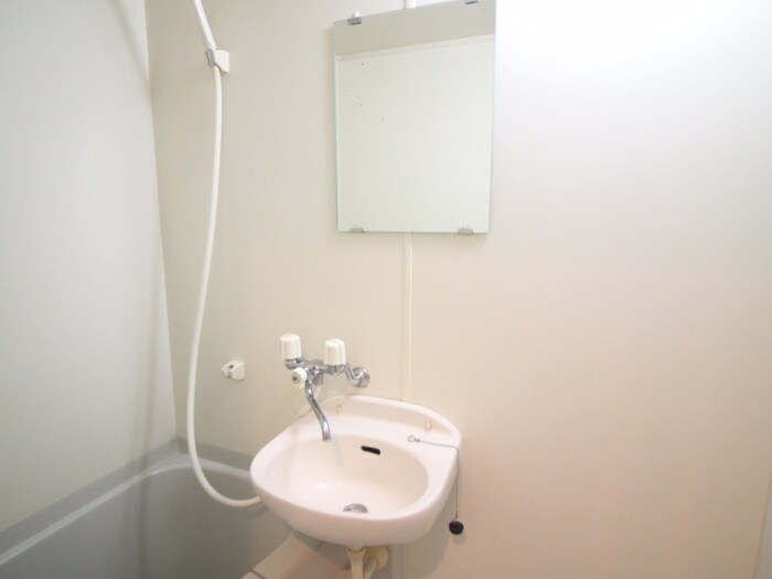 物件内観写真11　(洗面)