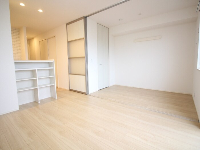 物件内観写真7　(居室)