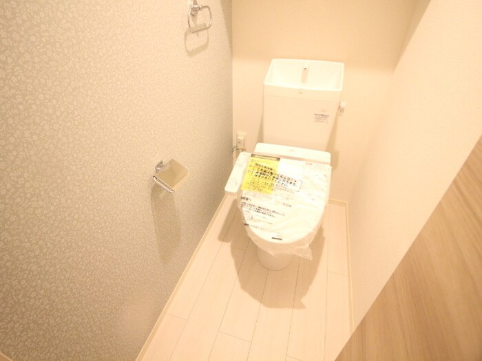 物件内観写真10　(トイレ)