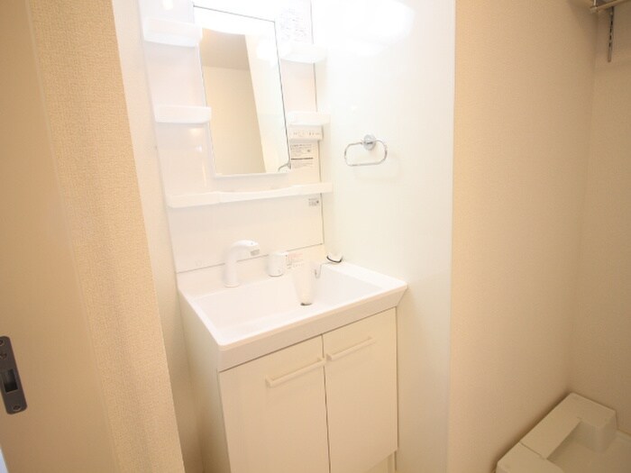 物件内観写真11　(洗面)