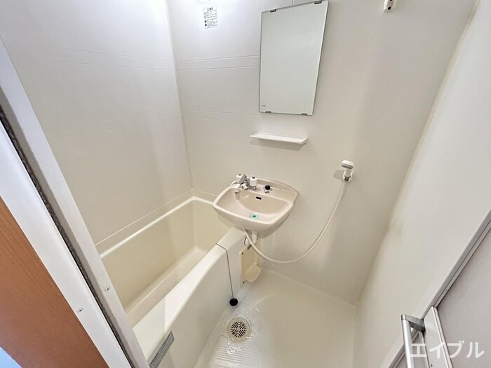 物件内観写真13　(バス／シャワールーム等)