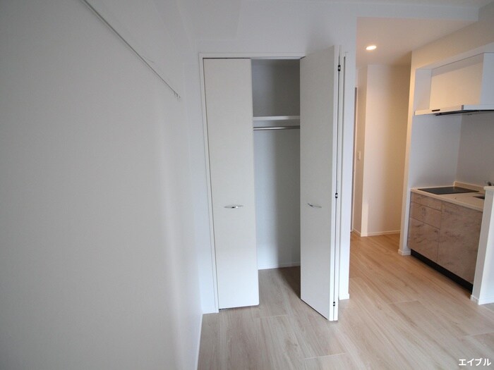 物件内観写真13　(収納)