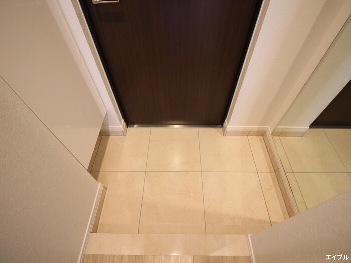 物件内観写真14　(玄関)