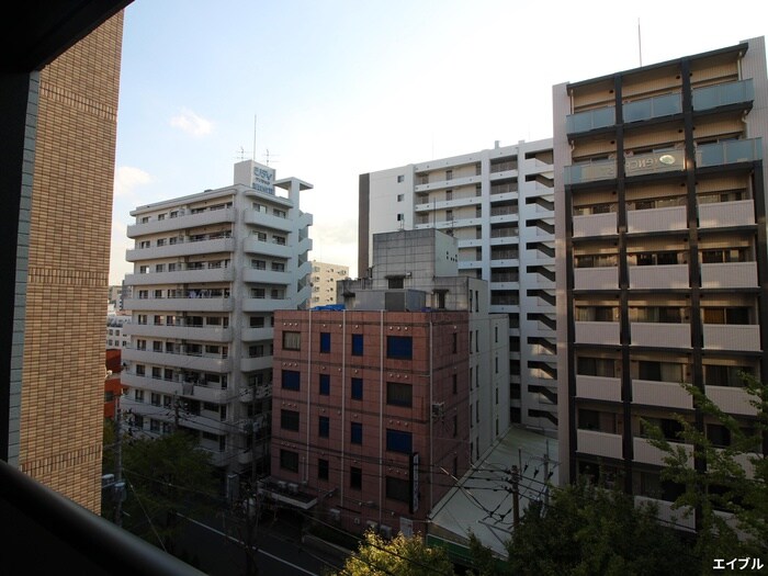 物件内観写真20　(室内からの展望)