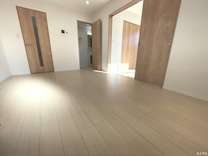 物件内観写真8　(居室)