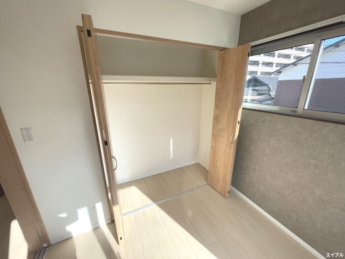 物件内観写真10　(収納)