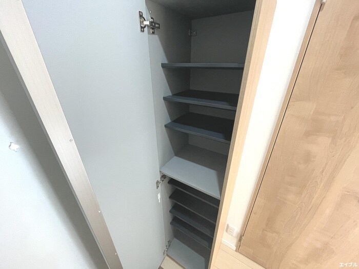 物件内観写真13　(靴箱)