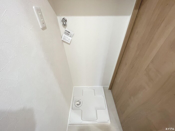 物件内観写真19　(洗濯機置場)