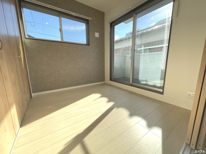 物件内観写真21　(居室)