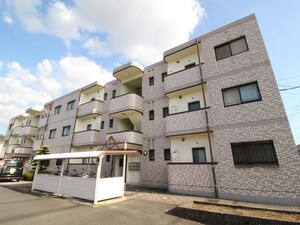 ファミール合川3番館外観写真