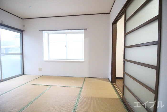 物件内観写真8　(居室)