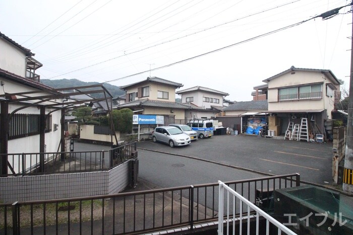 物件内観写真16　(室内からの展望)