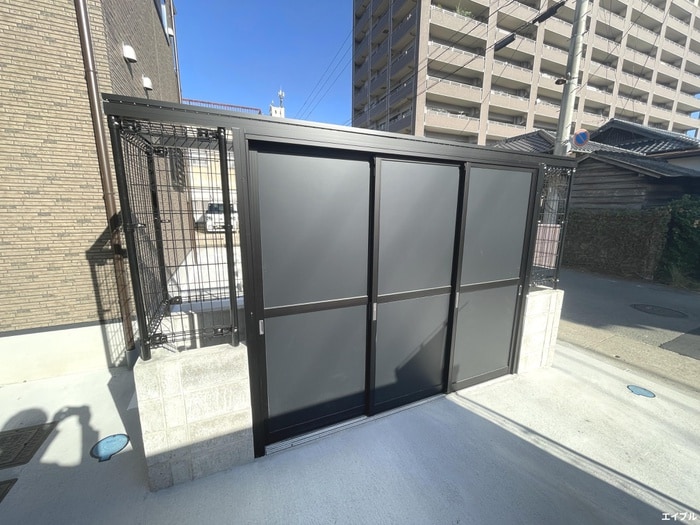 物件外観写真4　(建物設備)