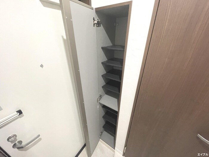 物件内観写真13　(靴箱)