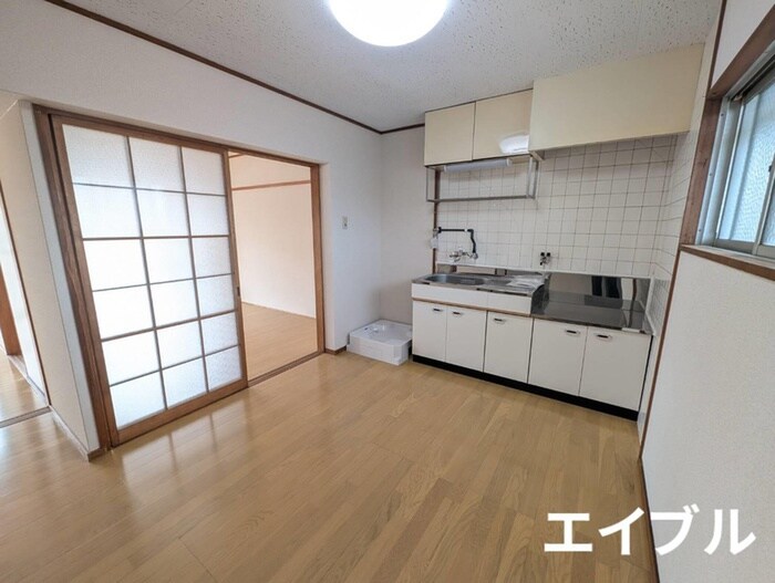 物件内観写真2　(キッチン)
