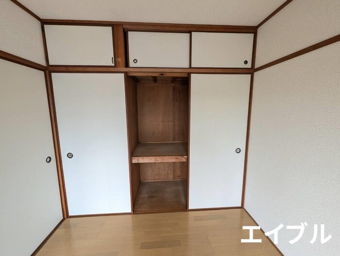 物件内観写真7　(収納)