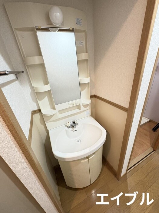 物件内観写真11　(洗面)