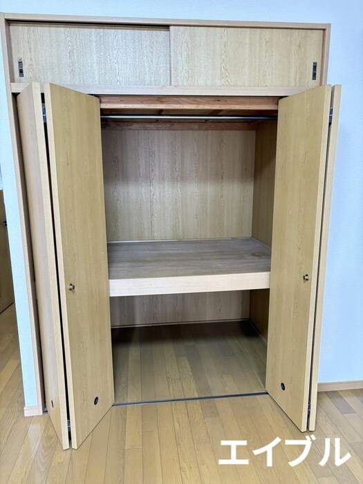 物件内観写真12　(収納)