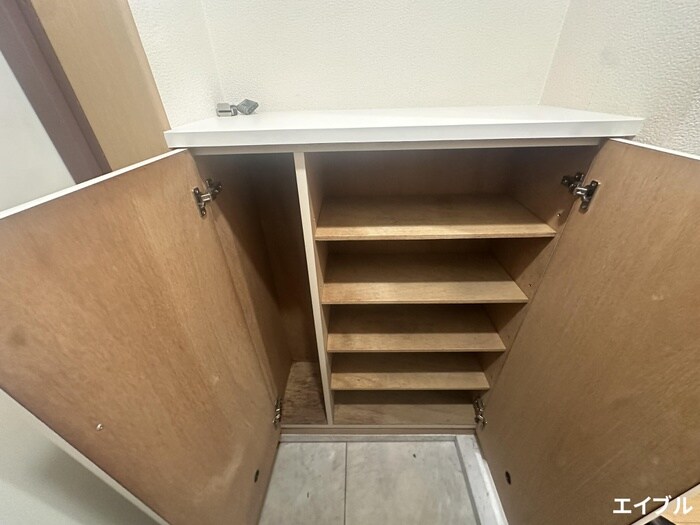 物件内観写真18　(靴箱)