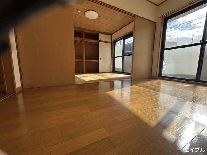 物件内観写真8　(居室)