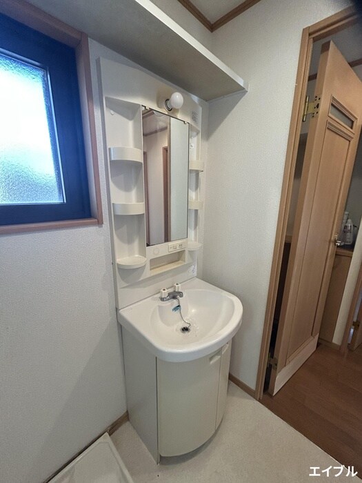 物件内観写真15　(洗面)