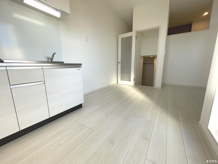 物件内観写真8　(居室)