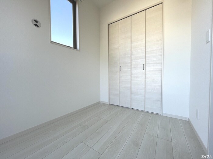 物件内観写真9　(居室)