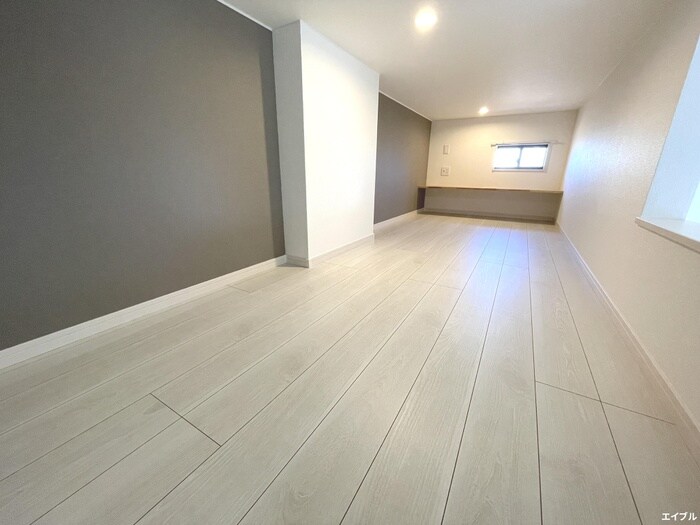 物件内観写真9　(居室)