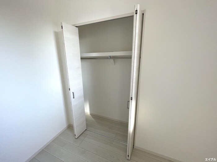 物件内観写真10　(収納)