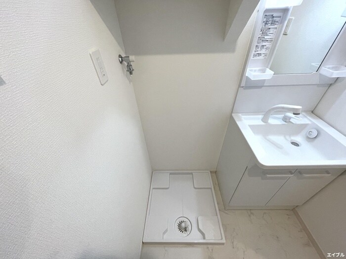 物件内観写真15　(洗濯機置場)