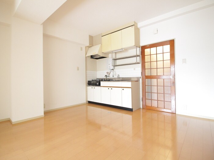 物件内観写真18　(居室)