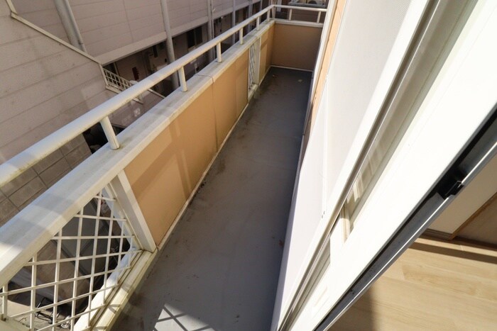 物件内観写真12　(ベランダ・バルコニー)