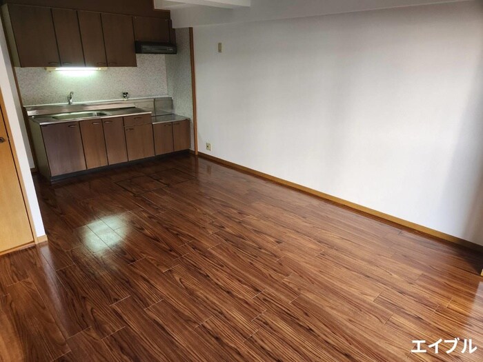 物件内観写真6　(居室)