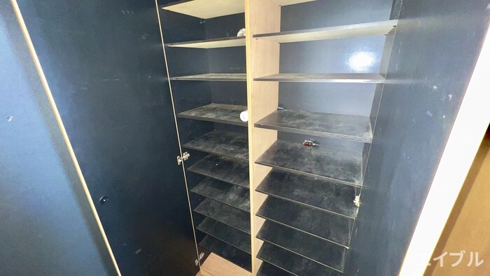 物件内観写真19　(玄関)