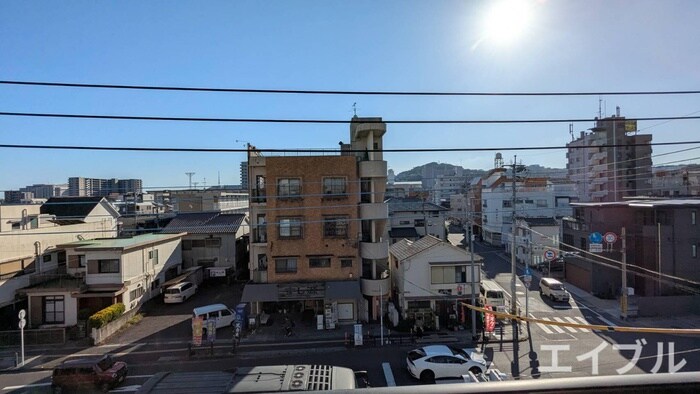 物件内観写真14　(室内からの展望)