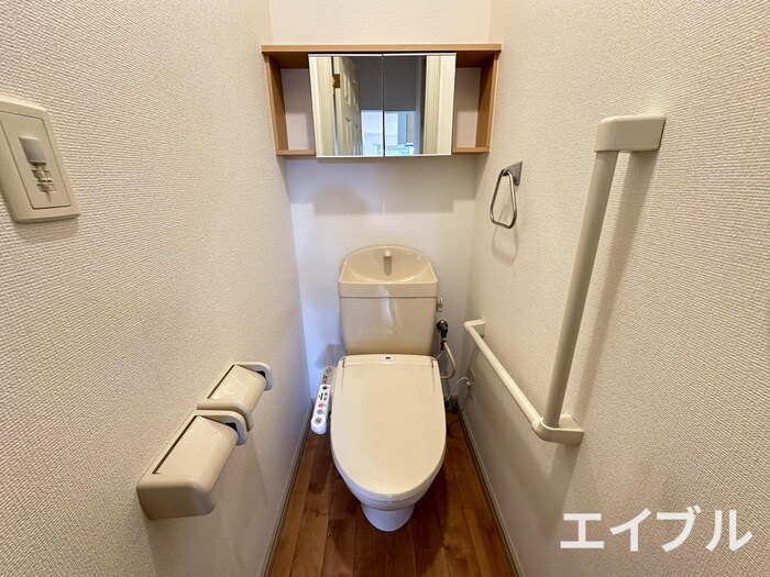 物件内観写真10　(トイレ)